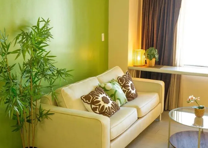 Cozy & Serene 1br With Skyline View Near Greenbelt Manille